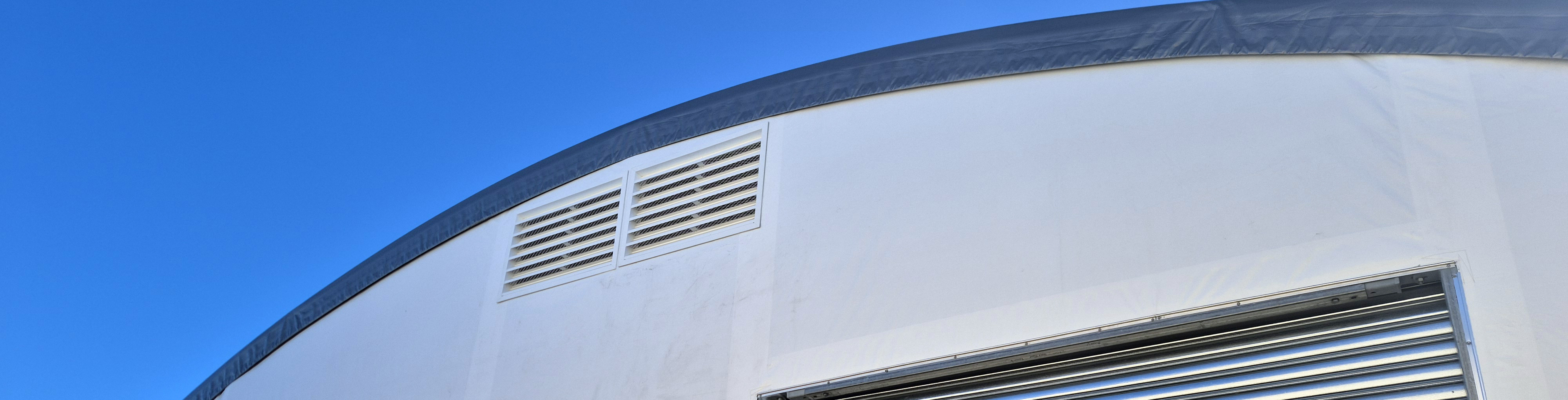 Vents banner